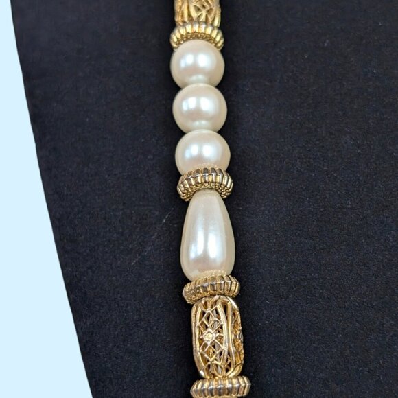 Vintage Glass Pearl Beaded Necklace - Picture 3 of 5